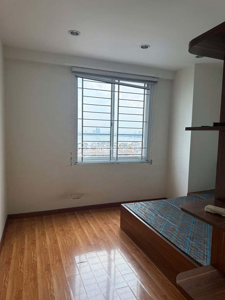 Căn hộ 3PN, 2WC, 108m2 tại Tây Hồ Residence, 11,2 tỷ