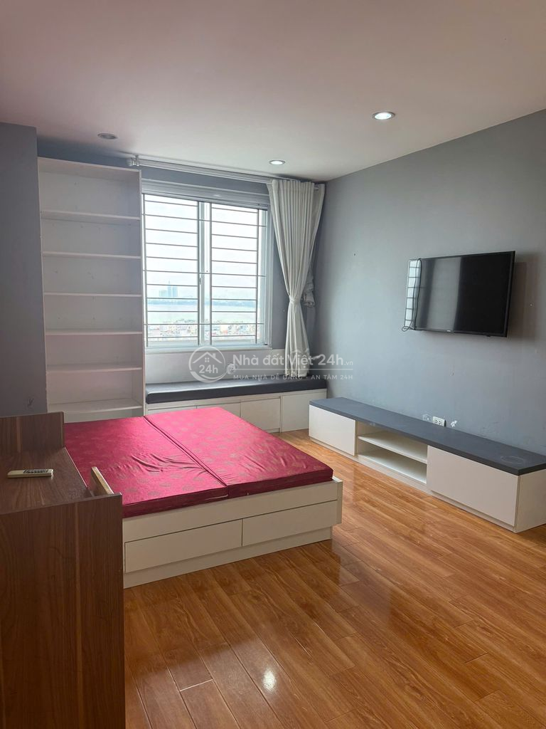 Căn hộ 3PN, 2WC, 108m2 tại Tây Hồ Residence, 11,2 tỷ