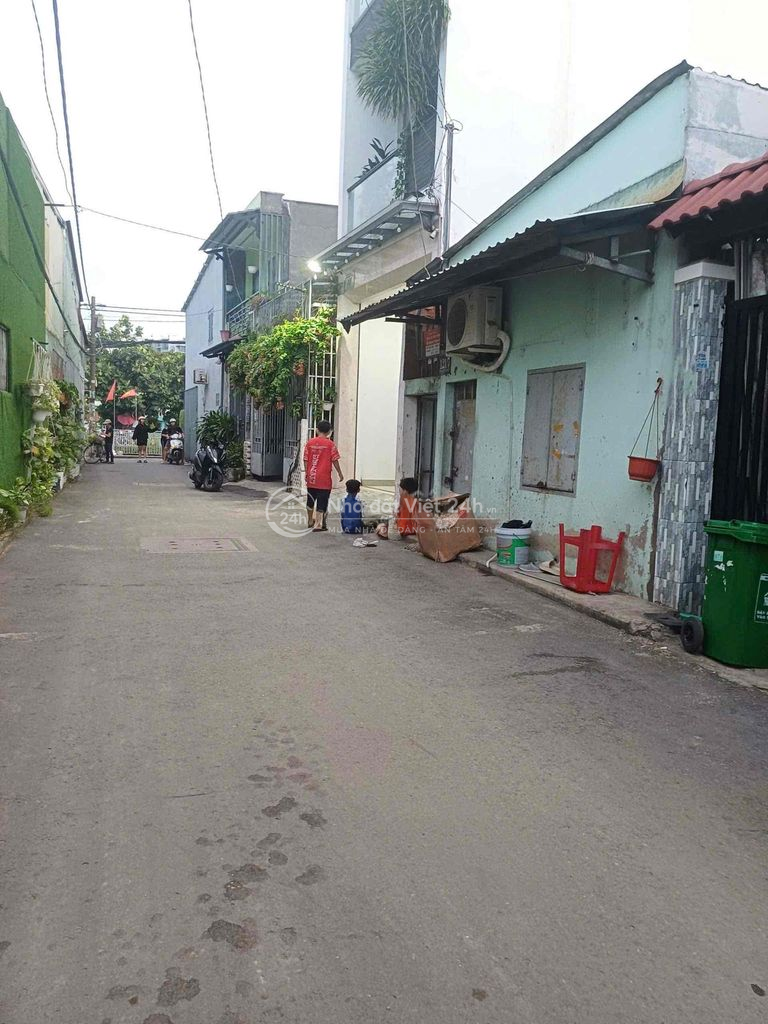 BÁN NHÀ HẺM XE HƠI 4x18m 1 lau ĐƯỜNG KÊNH 19/5
