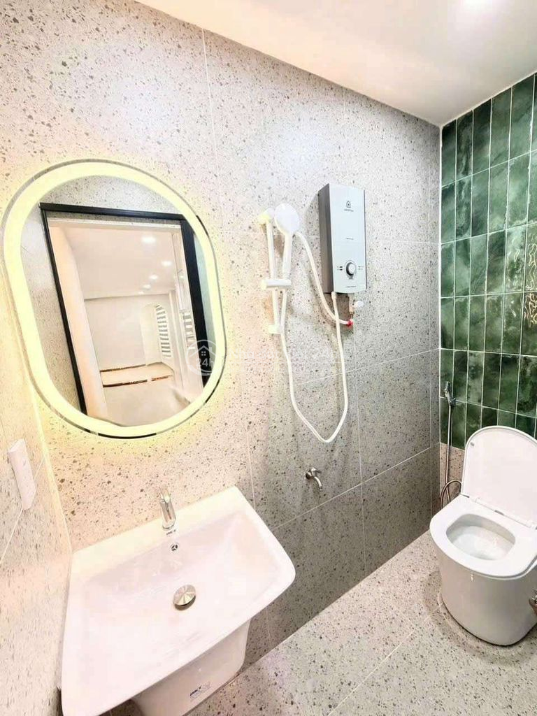 giá chỉ 7tr tháng nguyên căn 35m2