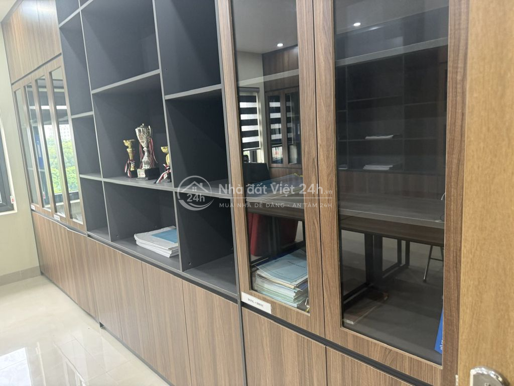 CHO THUÊ VĂN PHÒNG KINH DOANH 80m²/sàn ,Nhà 5 tầng có thang máy