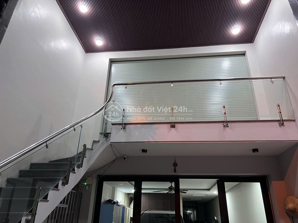 Cho thuê sàn tầng 2- 100m2 Khuất Duy Tiến, T. Xuân, HN