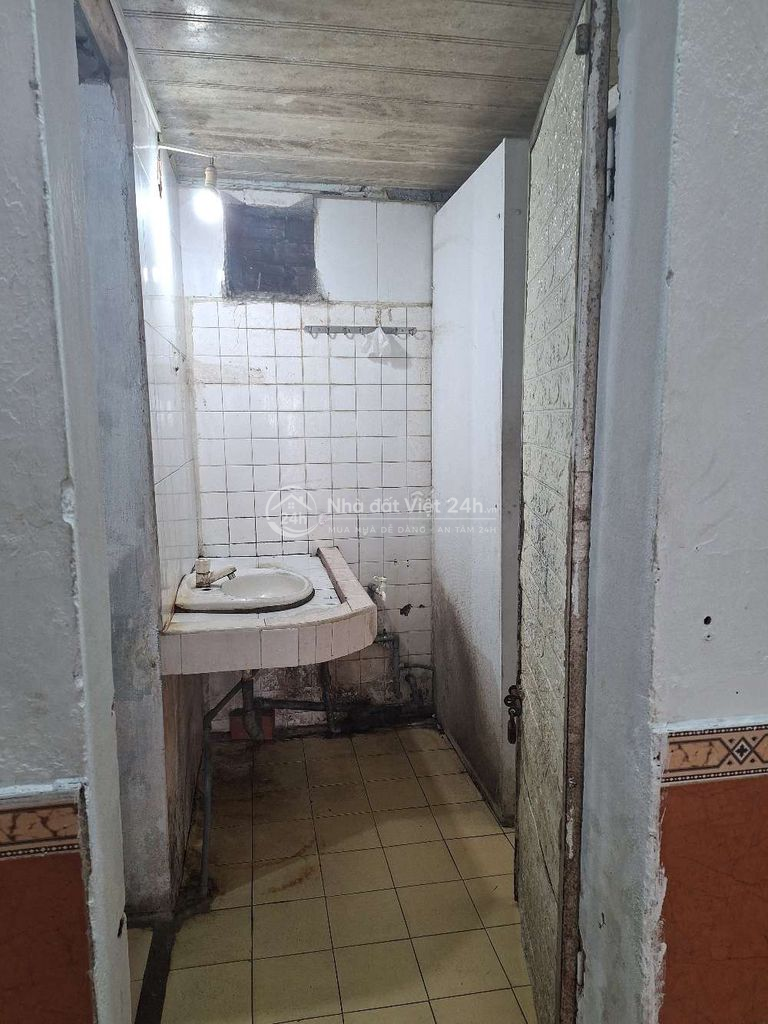 Cho thuê mặt bằng Hải Châu, gần chợ Đống Đa