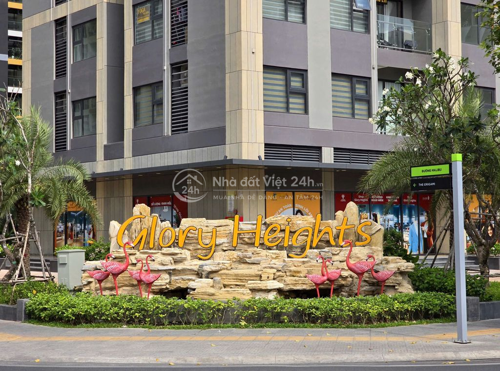 Cho thuê căn hộ 2 PN+, full nội thất, Glory Heights, diện tích 69m2