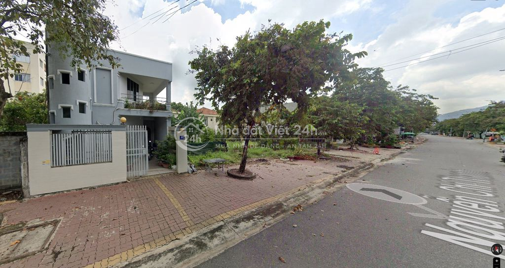 BÁN LÂU ĐÀI MINI NGAY TRUNG TÂM PHÚ MỸ (BÀ RỊA - VŨNG TÀU)
