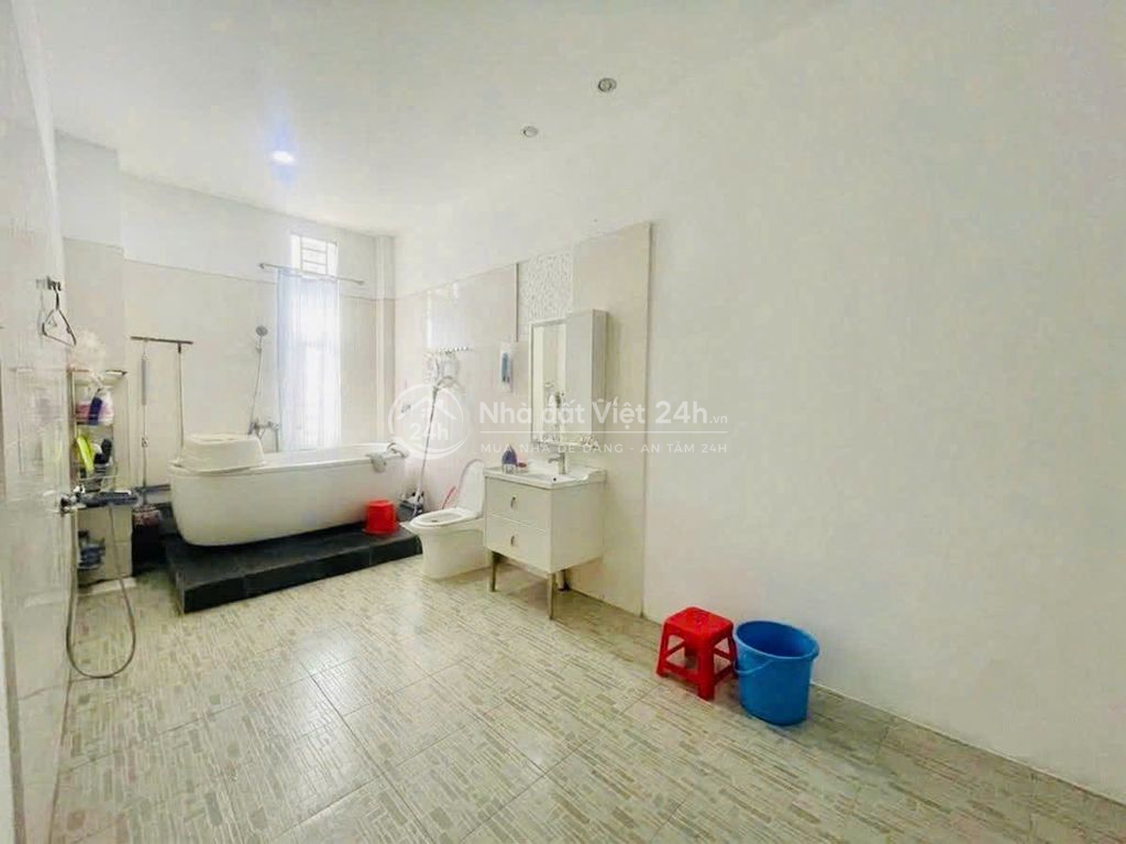 CHÍNH CHỦ CHO THUÊ NHÀ NGUYÊN CĂN 1 TRỆT 3 LẦU