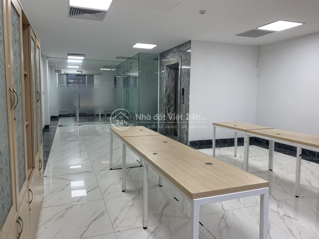 Chính chủ cho thuê văn phòng tầng 04 số nhà 9A/38 Xuân La, Tây Hồ