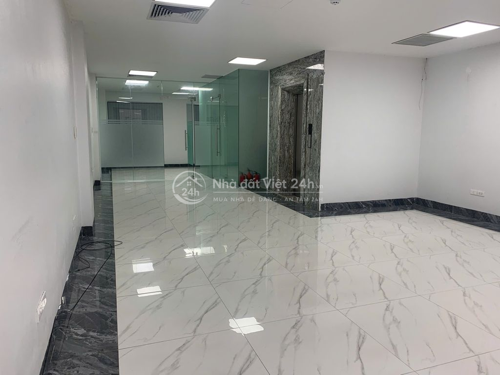 Chính chủ cho thuê văn phòng tầng 04 số nhà 9A/38 Xuân La, Tây Hồ