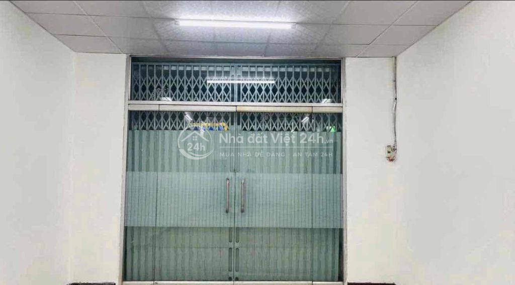 mặt tiền cực thu hút 3/2 Quận 10