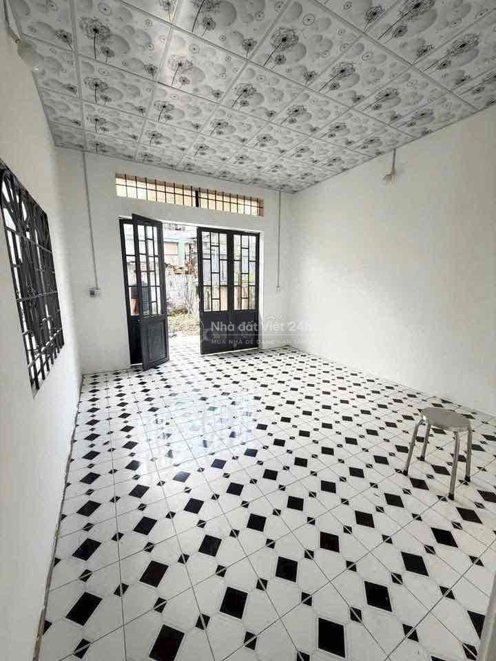 CHO THUÊ NHÀ 5TRIỆU/THÁNG PHƯỜNG HIỆP HOÀ. DT: 100M2