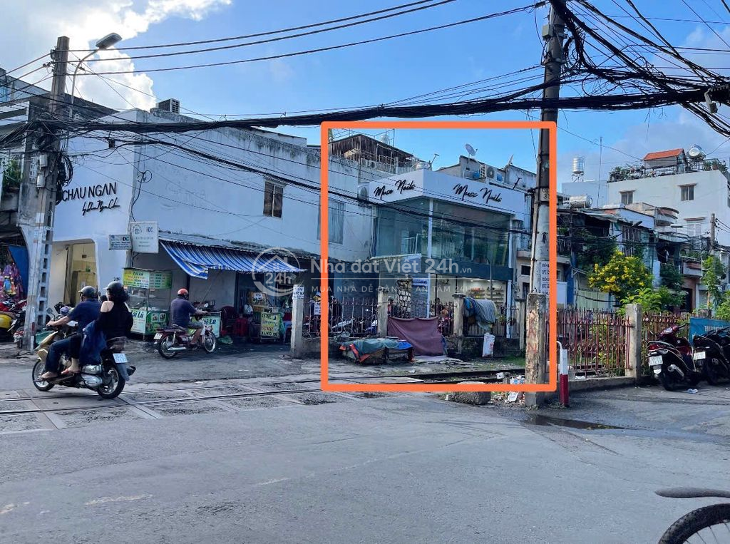 Bán Nhà Mặt Tiền Huỳnh Văn Bánh 2ty5