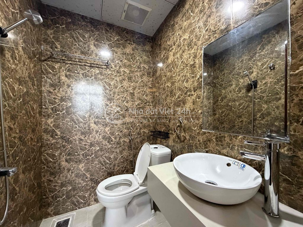 2 bedrooms for rent in Muong thanh river
