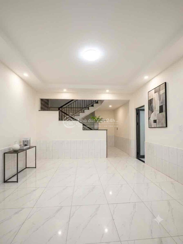 Bán nhà-Kế HXH Tám Danh-nhỉnh 5.5đ