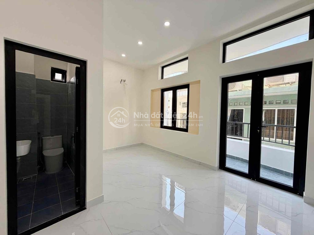 Bán nhà Phú nhuận- Đường nguyễn thượng hiền