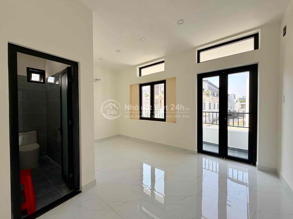 Bán nhà Phú nhuận- Đường nguyễn thượng hiền
