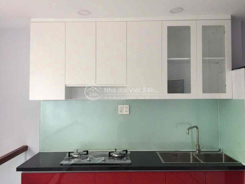 Bán nhà hẻm xe hơi sát nhà vị trí đẹp Nguyễn Duy Q8