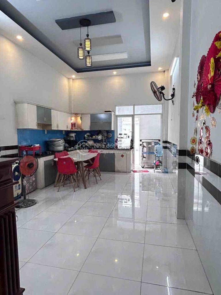 🌺Nhà giá rẻ KDC Nam Hùng vương- phường An lạc . Giâ 7 tỷ . 4m *18m