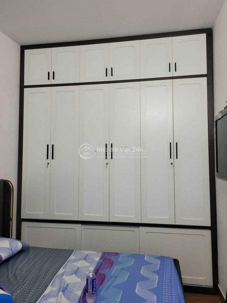 CẦN BÁN NHÀ NGUYỄN VĂN CỪ Q1