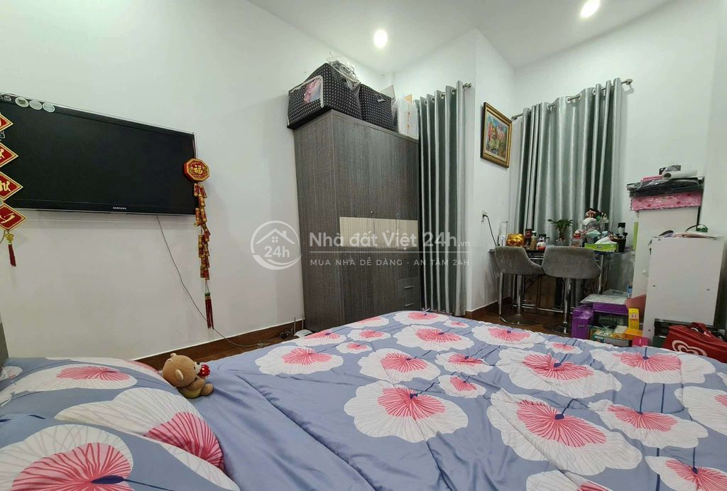 CẦN BÁN NHÀ NGUYỄN VĂN CỪ Q1