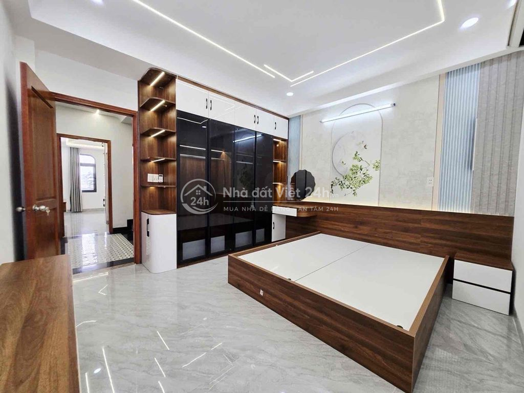 Mới xây 6 tầng, 65m2(4x16), gara thang máy, đường 12m HL2 Bình Tận
