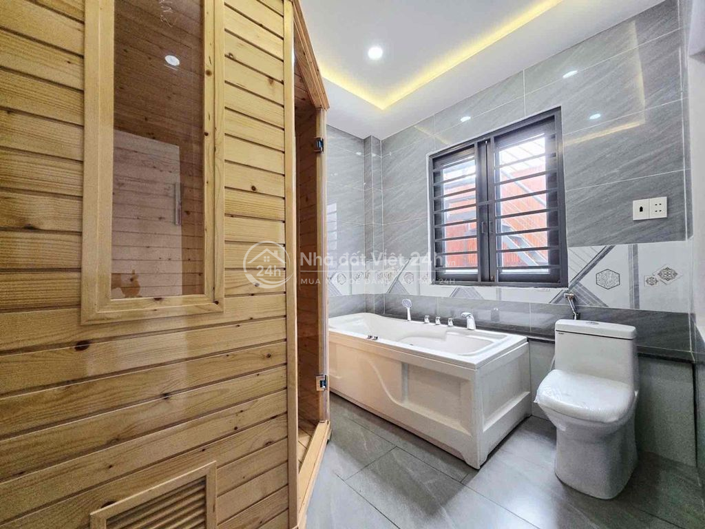 Mới xây 6 tầng, 65m2(4x16), gara thang máy, đường 12m HL2 Bình Tận