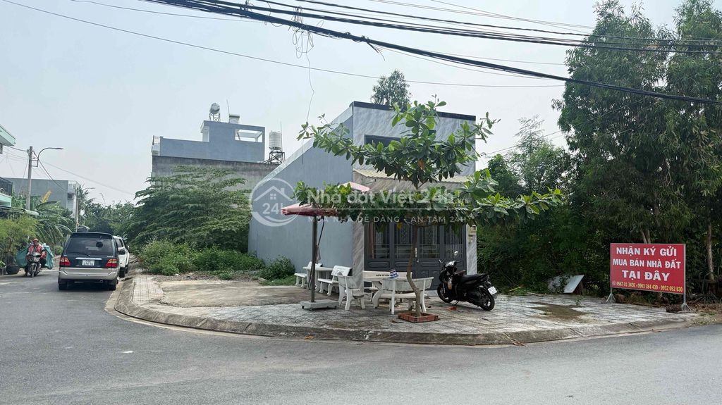 BÁN NHÀ CẤP 4 MTKD ĐƯỜNG 8 LONG PHƯỚC