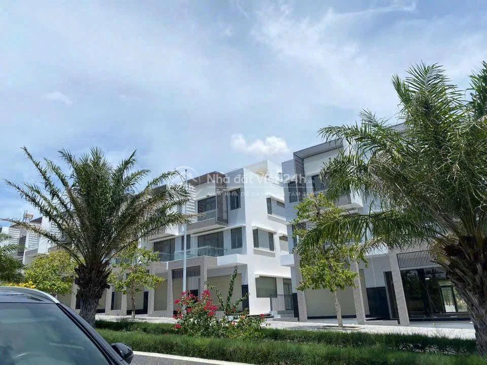 Đất nền liền kề sân bay - Sở hữu lâu dài - Ven biển Bãi Dài - 15 tr/m2