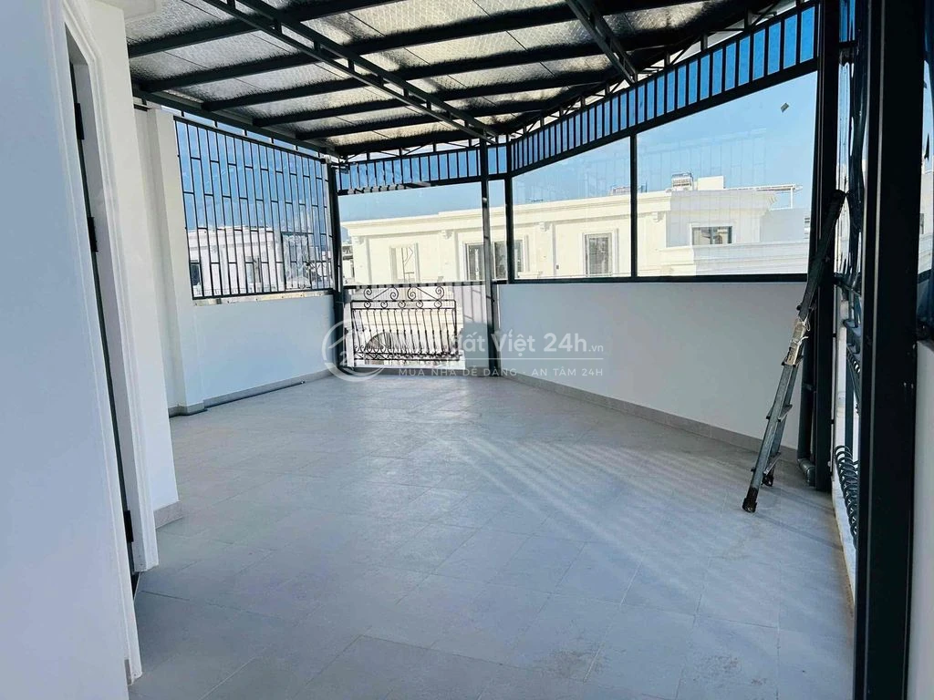 HOSE FOR RENT IN NHA TRANG