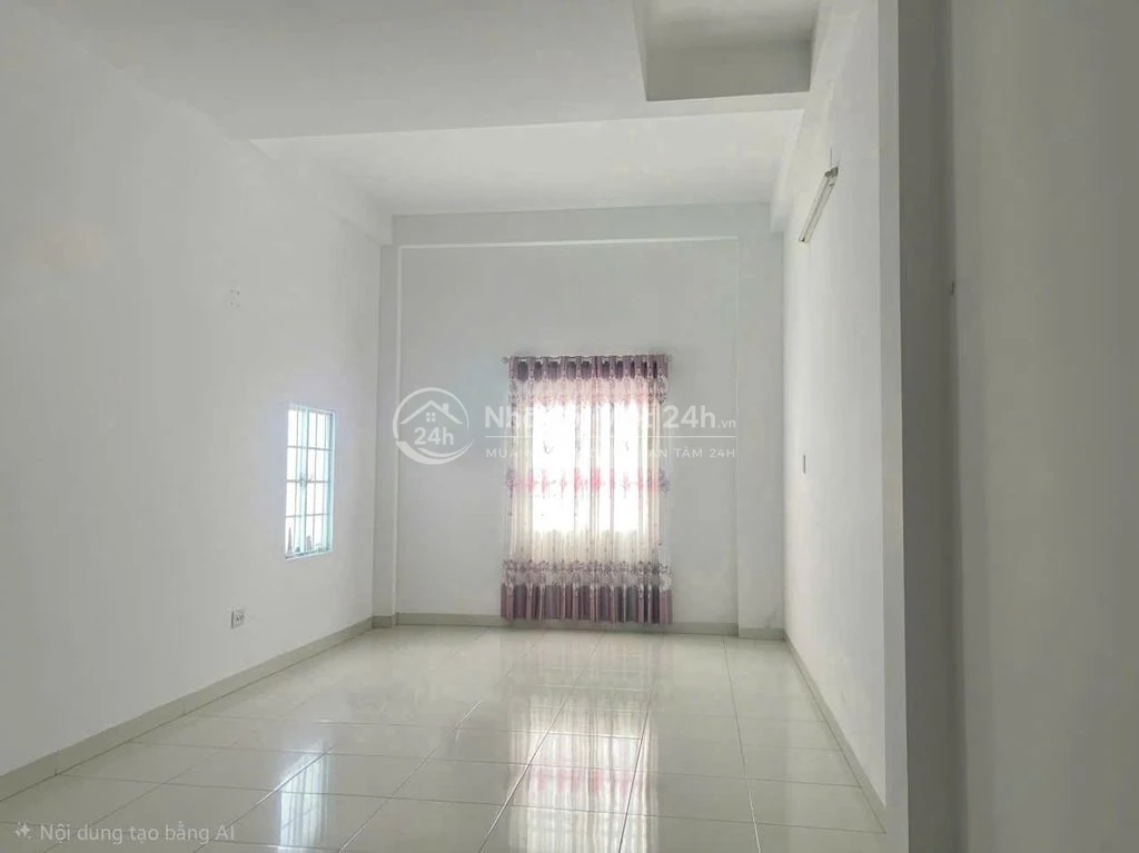 Nhà gần biển ở Nha Trang