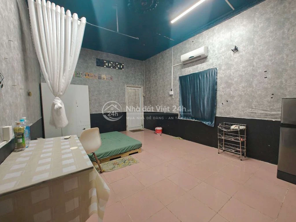 Cho thuê phòng nội thất cơ bản 2tr5-3tr ở Võ Thị Sáu . Quyết Thắng củ