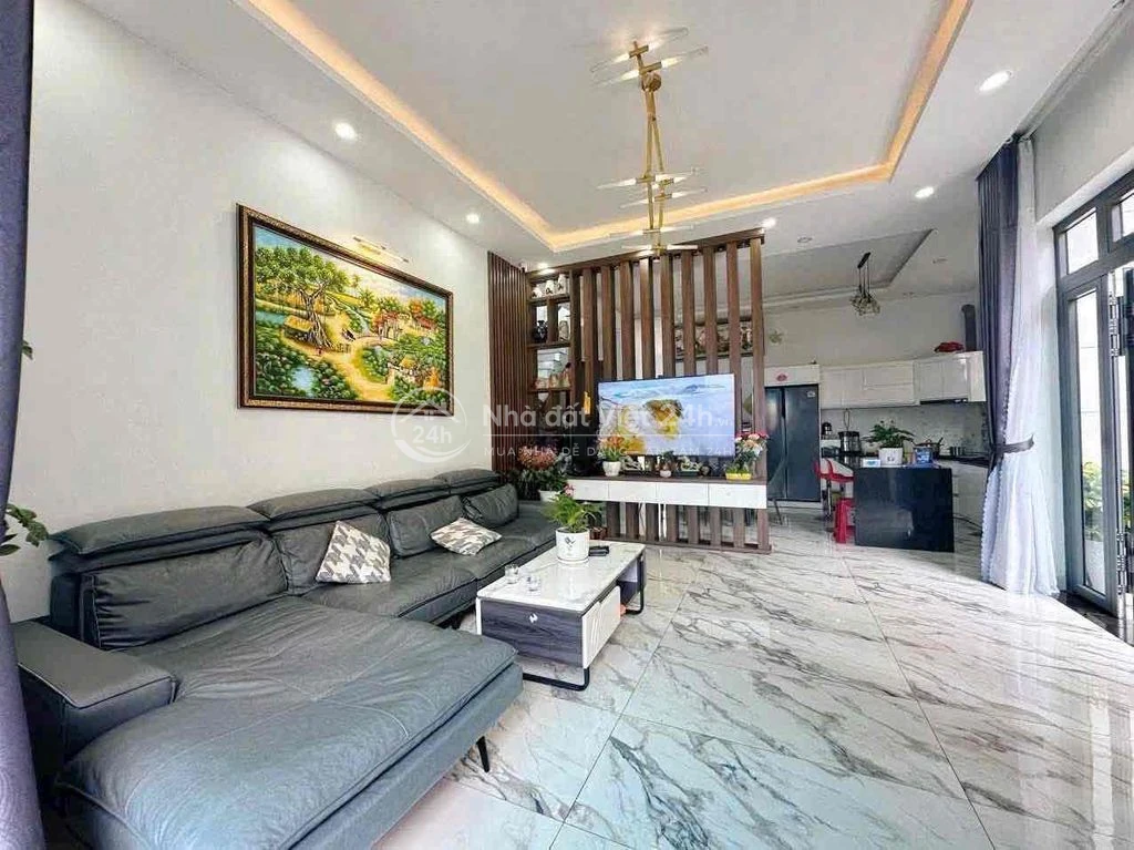Biệt Thự 200m2 Trịnh Hoài Đức Đà Lạt 8,5 tỷ