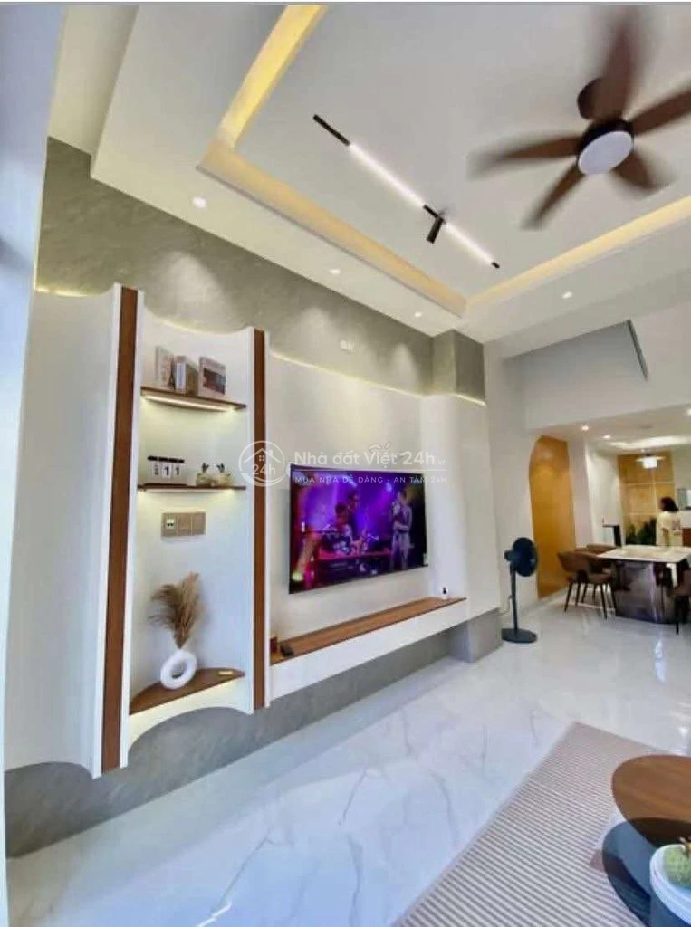 GIÁ SẬP HẦM BÁN GẤP! NHÀ 3 MÊ FULL NỘI THẤT GẦN BIỂN . KIỆT 4M TĐ TRI