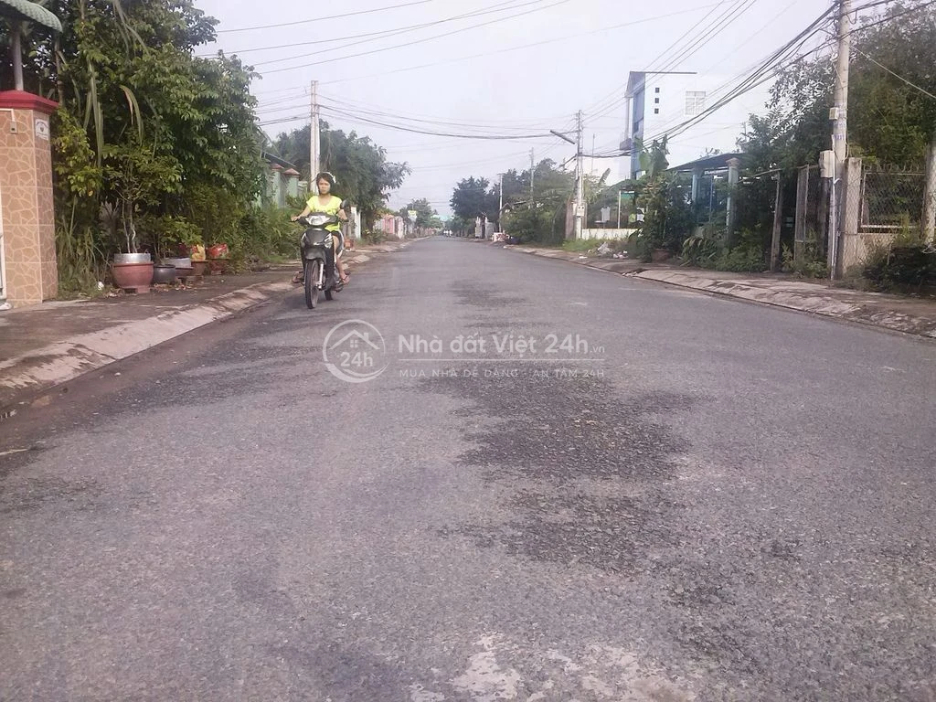 Kẹt tiền bán nhanh lô đất