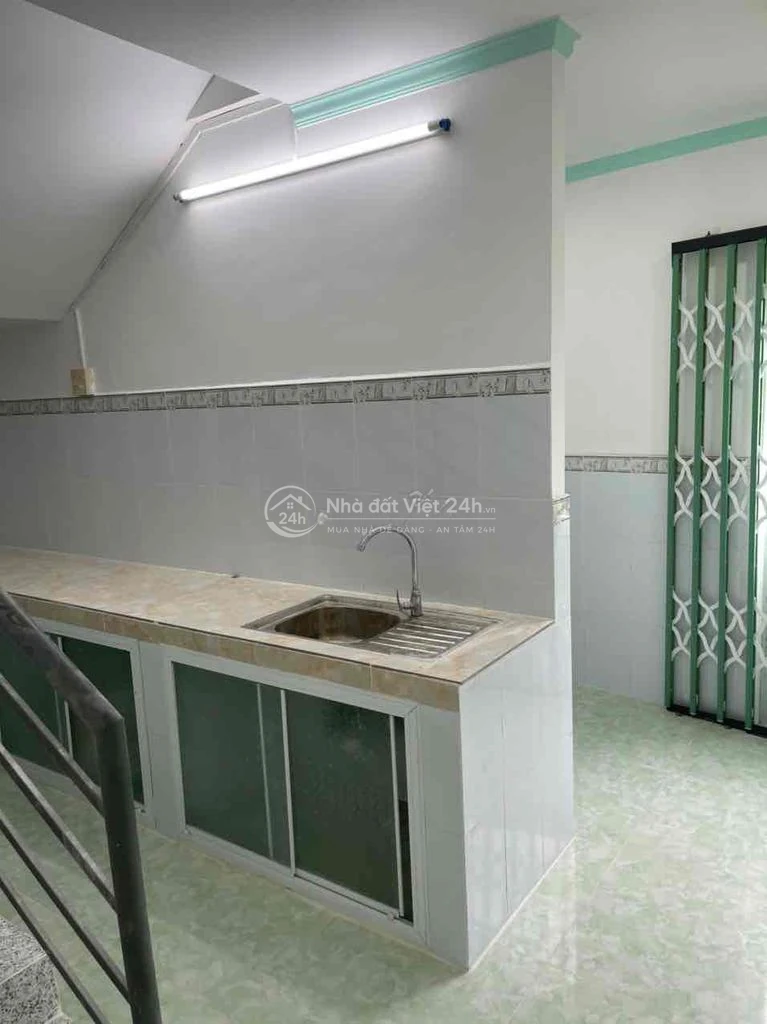 BÁN NHÀ HẺM 4 đường Nhật tảo