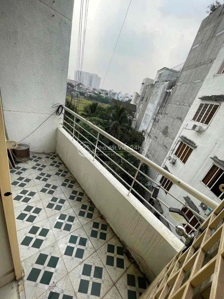 CHO THUÊ CHUNG CƯ 2PN THOÁNG MÁT CỬA SỔ