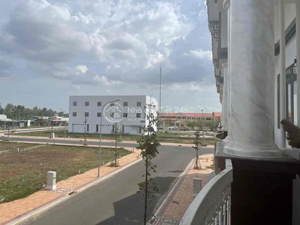 cần bán gấp nhà thương lượng