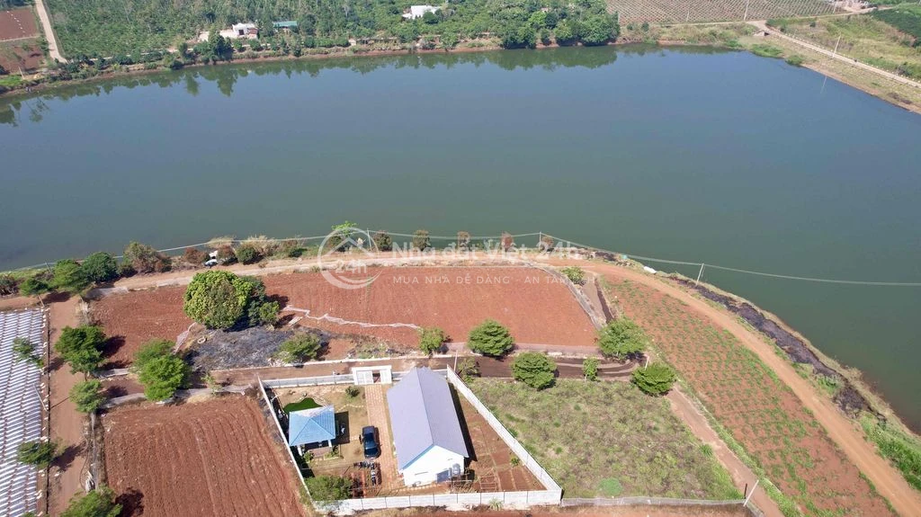 chính chủ giảm sâu bán nhà hoàn thiện view hồ
