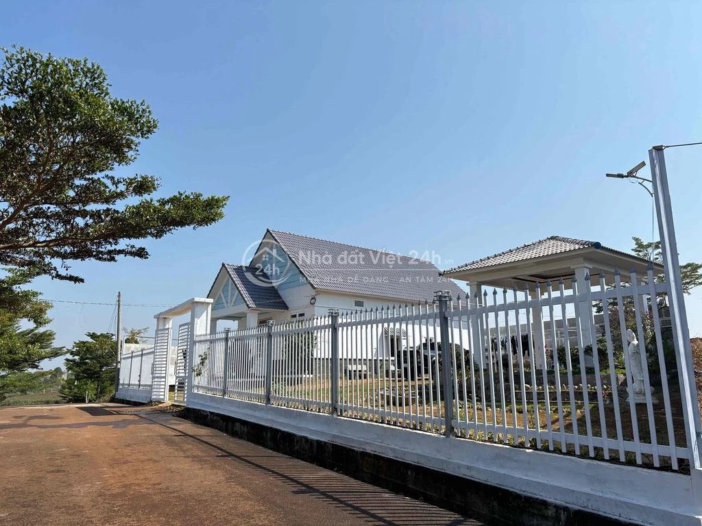 chính chủ giảm sâu bán nhà hoàn thiện view hồ