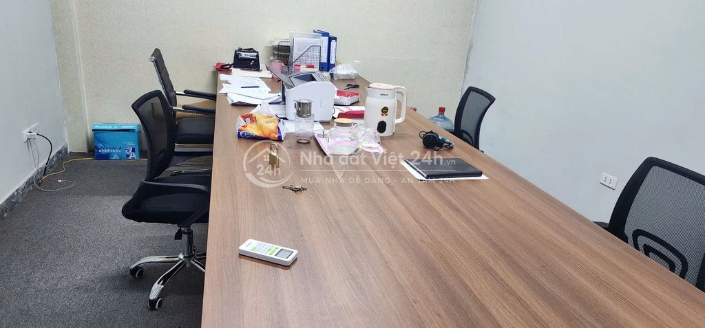 Cho thuê nhà làm tiệm Nail, Văn phòng, Bán hàng Online