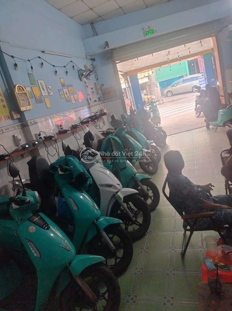 sang gấp trạm sạc