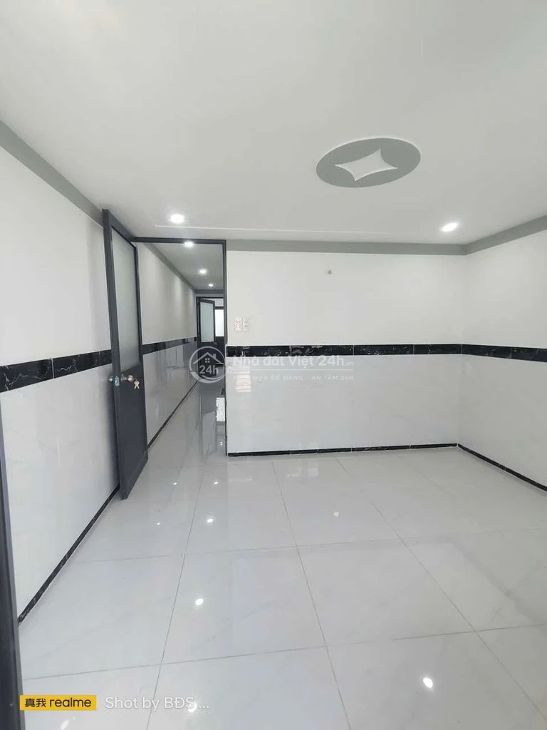 Cho thuê nhà đẹp 2 tầng đường 42 HBC 10tr/ tháng