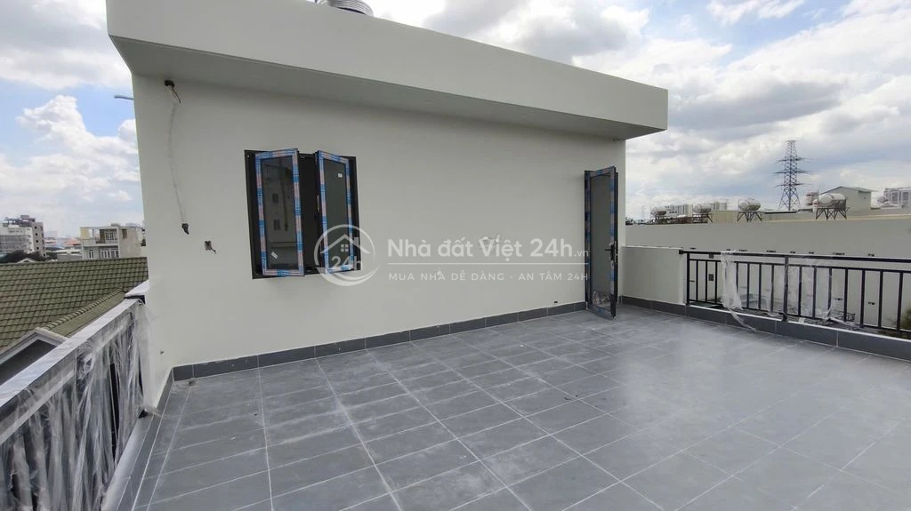 NHÀ NGUYÊN CĂN TRUNG TÂM THỦ ĐỨC – MỚI 100% – MẶT TIỀN ĐƯỜNG 20M