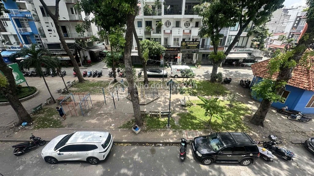 PHÒNG TIỆN NGHI NGAY CÔNG VIÊN NGUYỄN SỸ SÁCH - KHU VIP P15 TÂN BÌNH