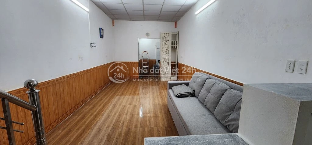 Cho thuê nhà riêng tại  Lò Đúc, 8 triệu VND, 70m2,  chính chủ