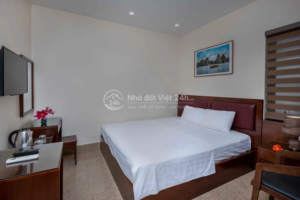 BÁN KHÁCH SẠN MẶT ĐƯỜNG TÙNG DINH CÁT BÀ HP