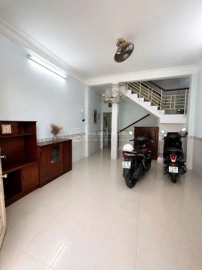 HẠ 400 TRIỆU CẦN BÁN NHÀ 1/ TRẦN QUANG CƠ