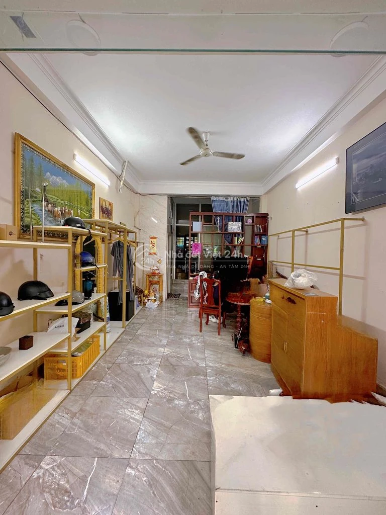 Cho thuê mặt bằng hẻm Quận 10