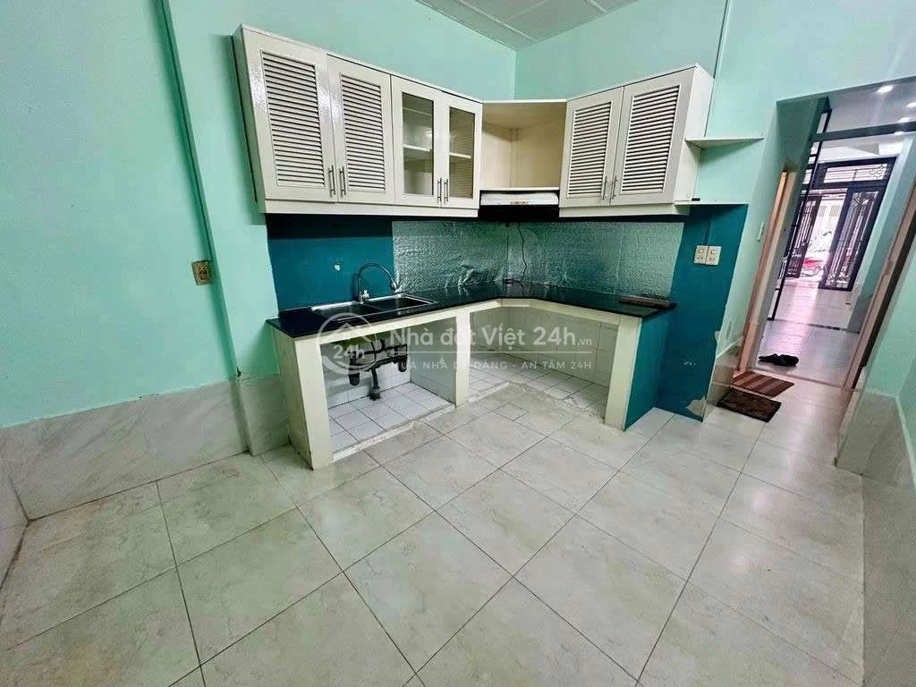 cho thuê Lê Văn Sỹ 4PN, 3WC giá 16,5tr