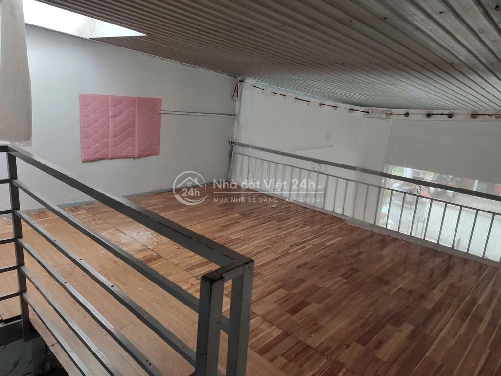 Nhà nguyên căn mặt tiền Huỳnh Văn Nghệ