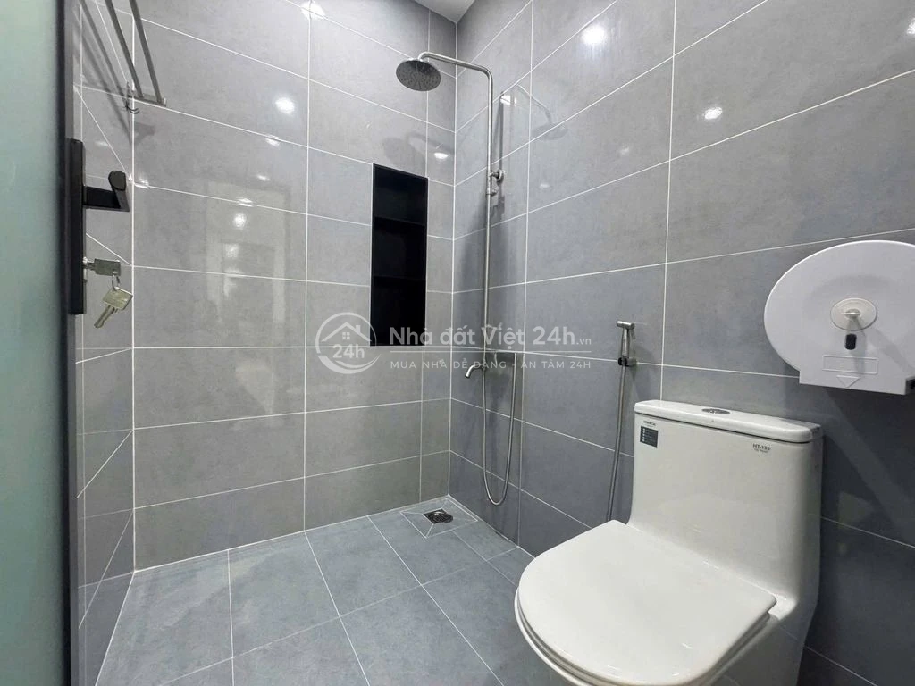 Bán Nhà riêng hẻm xe hơi phường Tân Tạo